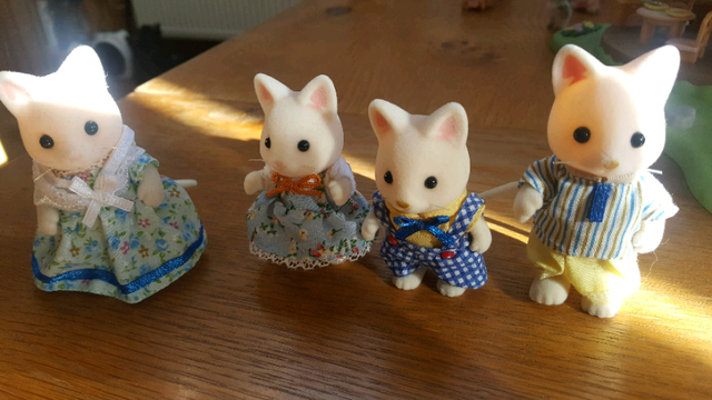 gumtree sylvanian families